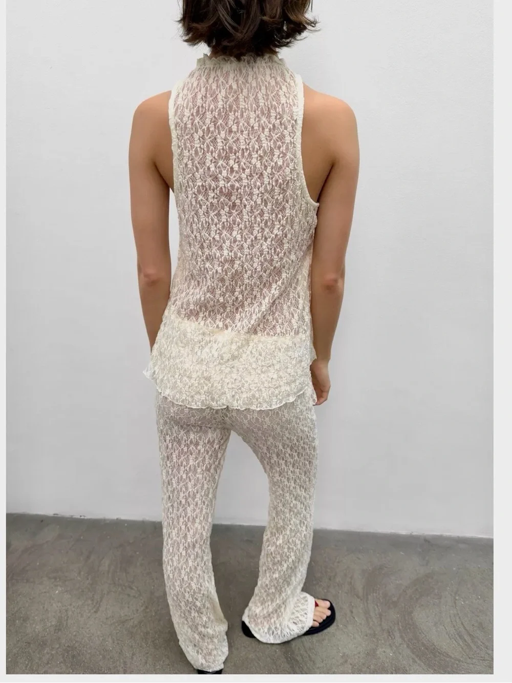 Zara NWT 2 piece SET Pale Butter yellow Cream Lace asymmetric top & Pants SET